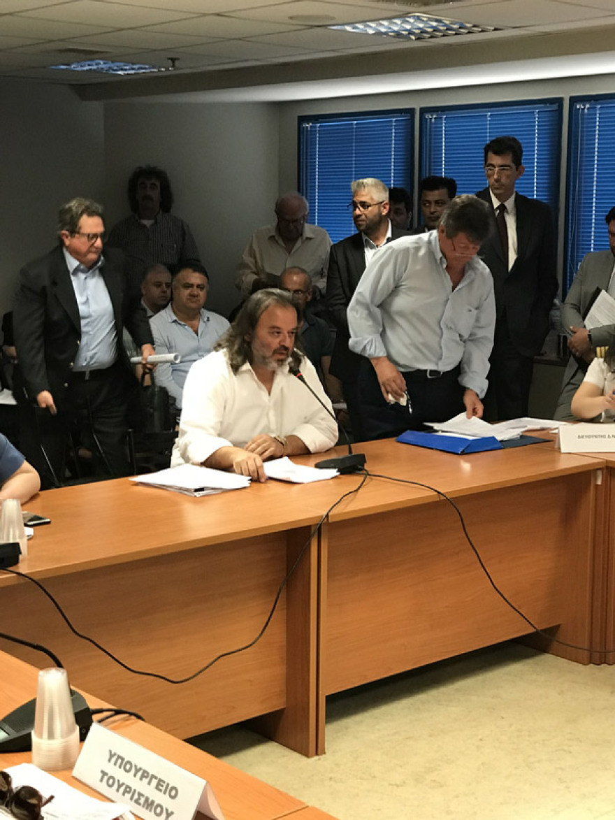 Κόντρα HSW-Μινωϊκών για την έκτακτη δρομολόγηση του «Μύκονος Παλλάς»