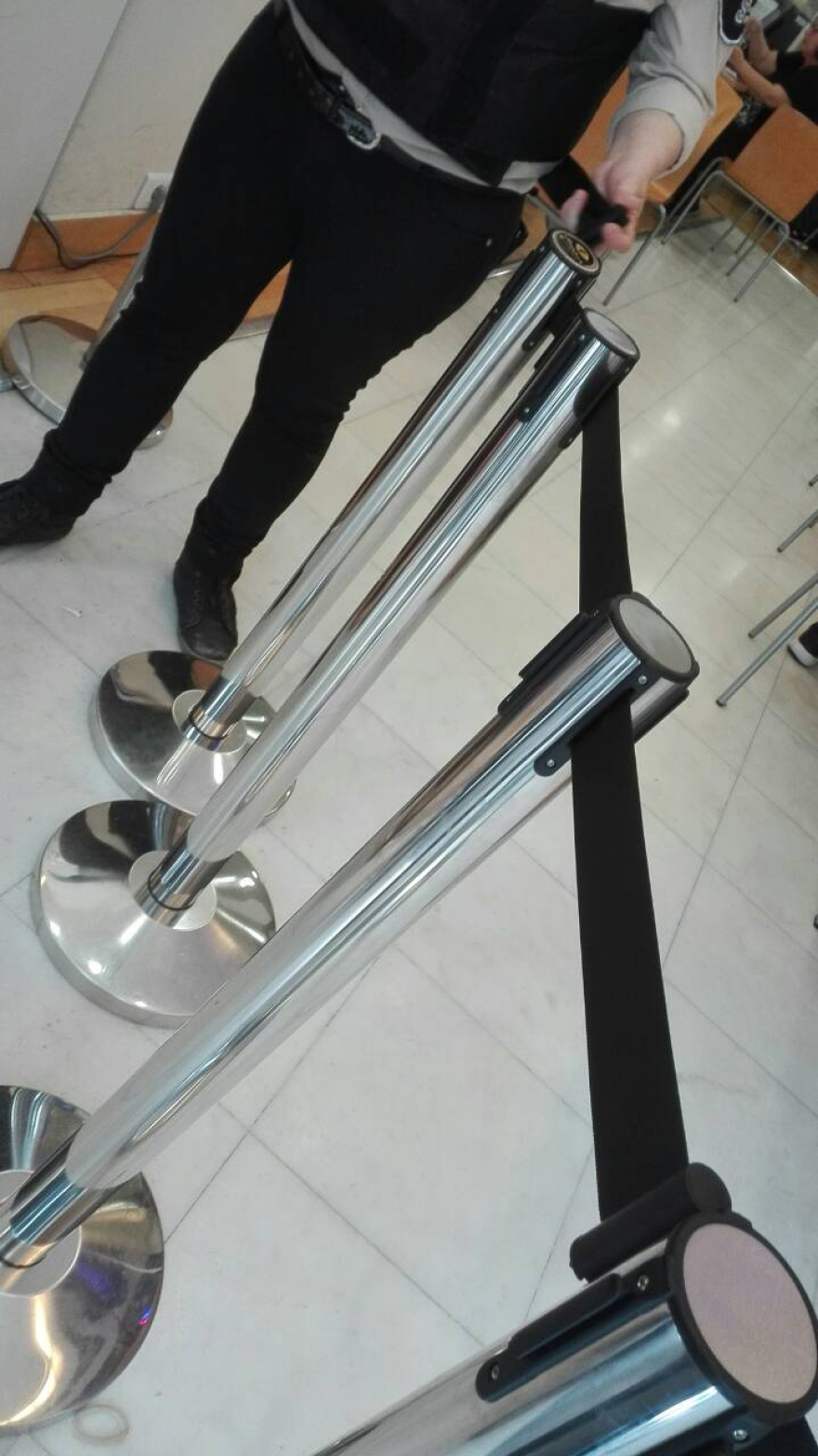 Αναστάτωση στα υποκαταστήματα της ΔΕΗ λόγω ΕΛΤΑ