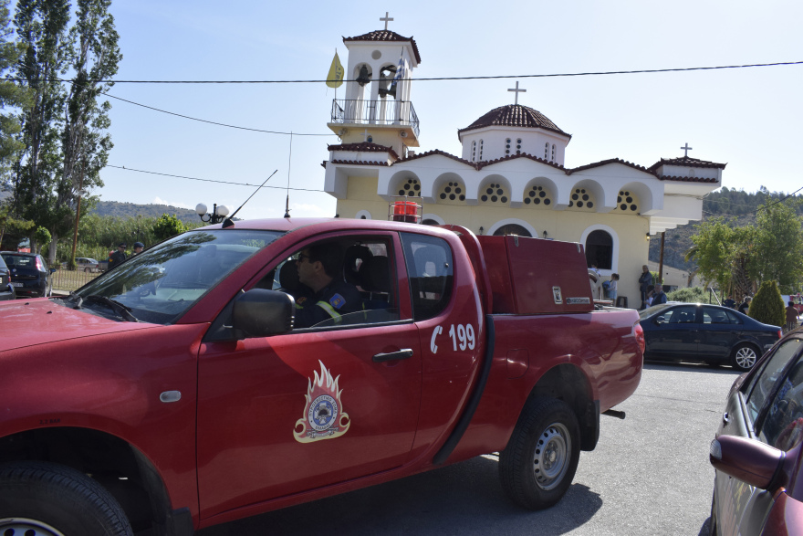 Ναύπλιο: Ουρές αυτοκινήτων για αγιασμό στη γιορτή του Αγίου Χριστοφόρου