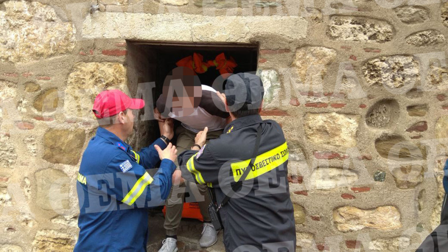 Περιπέτεια στον Λευκό Πύργο: 80 μαθητές και τουρίστες εγκλωβίστηκαν τρεις ώρες λόγω της καταιγίδας 