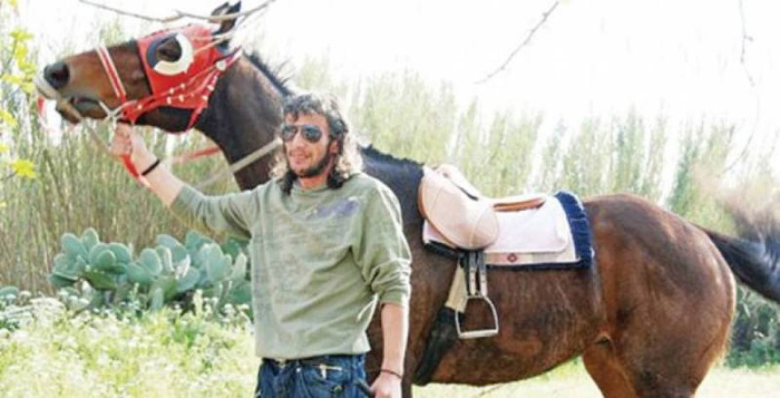 Αυτοί είναι οι δύο Αλβανοί δολοφόνοι που απέδρασαν από τον Πειραιά