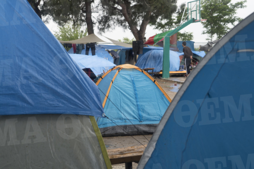 Διαβατά, όπως Ειδομένη: Εικόνες από το κέντρο φιλοξενίας