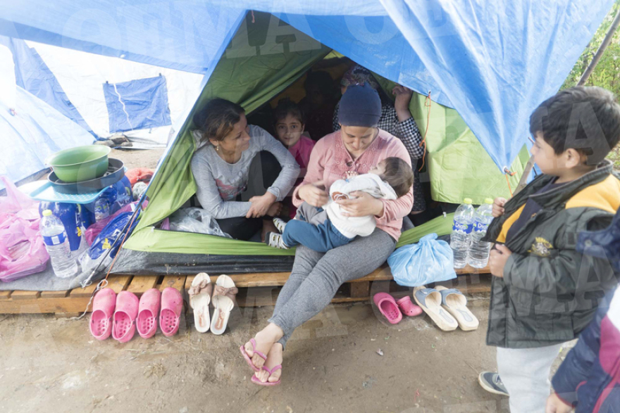 Διαβατά, όπως Ειδομένη: Εικόνες από το κέντρο φιλοξενίας