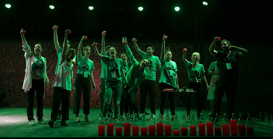 Το χρήσιμο θέατρο του Bob