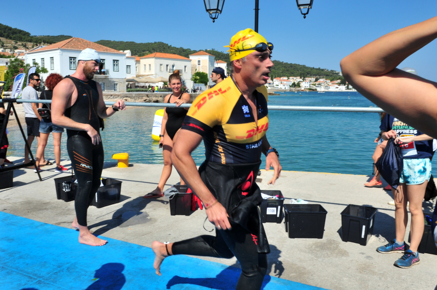 Το Spetsathlon άνοιξε τη σεζόν στις Σπέτσες 