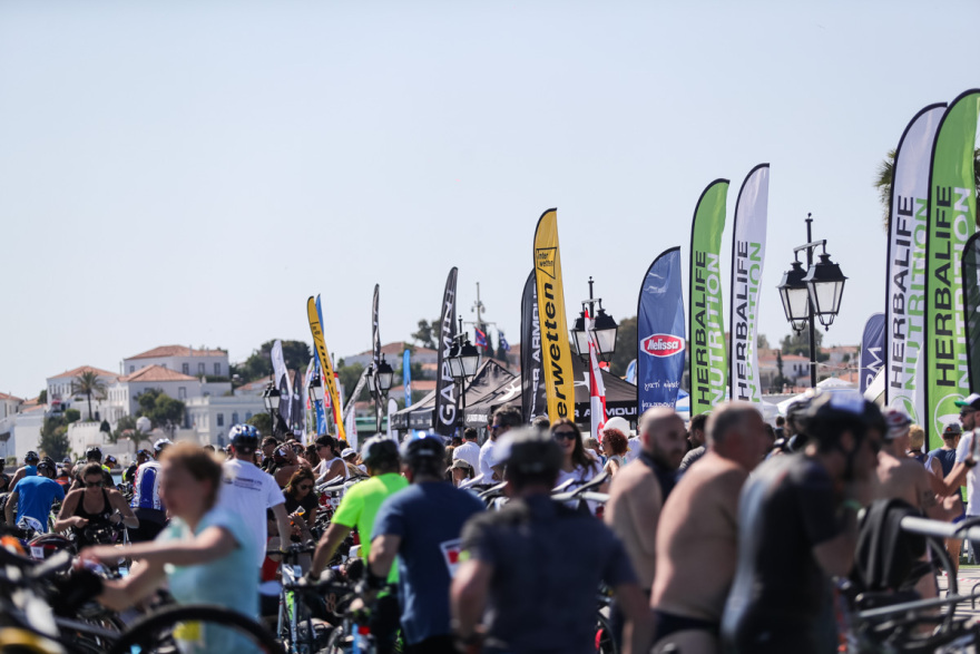 Το Spetsathlon άνοιξε τη σεζόν στις Σπέτσες 