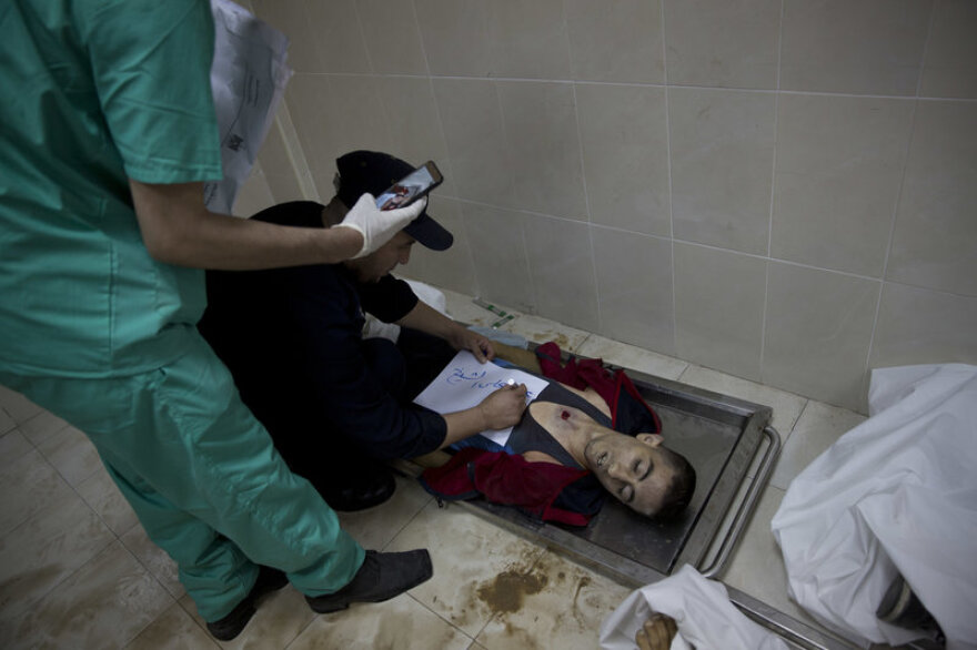 Παγκόσμιο σοκ από τη «ματωμένη Δευτέρα» με τους 59 νεκρούς στη Λωρίδα της Γάζας