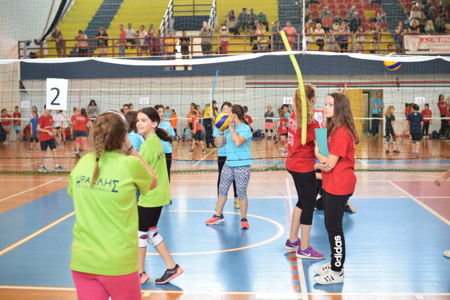 Βόλεϊ: Η γιορτή του Ερμή Ηγουμενίτσας με 500 παιδιά και τιμώμενο πρόσωπο τον Βασίλη Κουρνέτα
