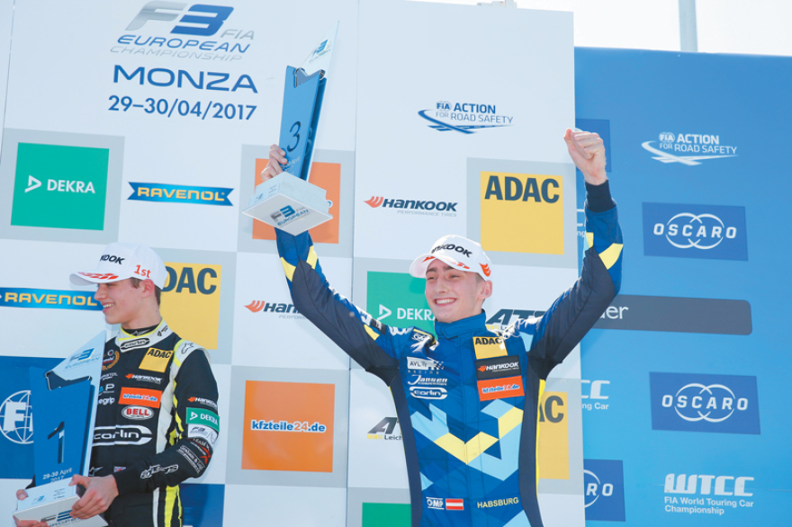 Γαλαζοαίματοι, oι νέοι celebrities