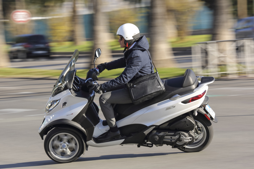 Piaggio MP3, μοναδικό όχημα σε μοναδική προσφορά