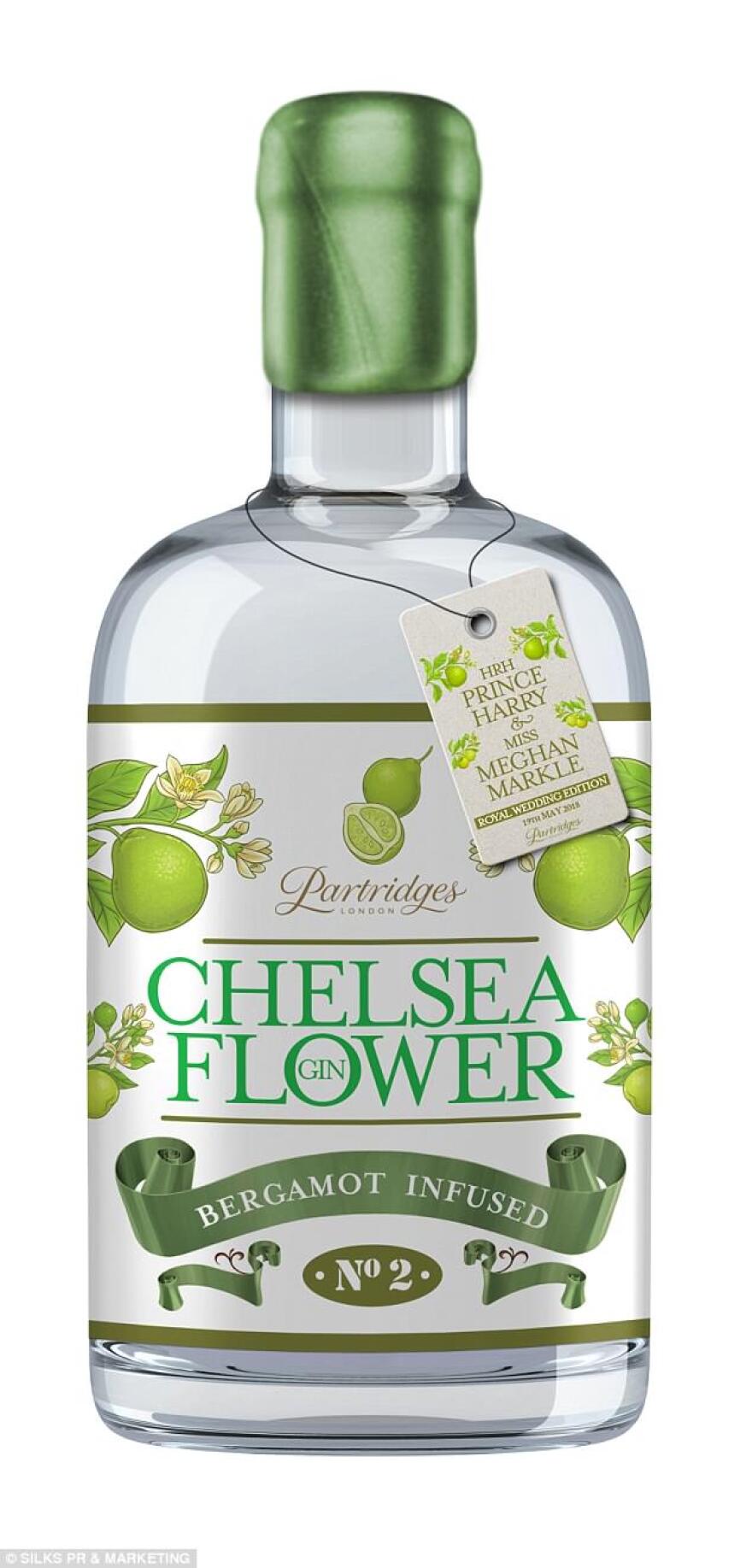 Μανία με σουβενίρ για τον πριγκιπικό γάμο: Από μπύρες, μαγιό και σερβίτσια μέχρι προφυλακτικά!