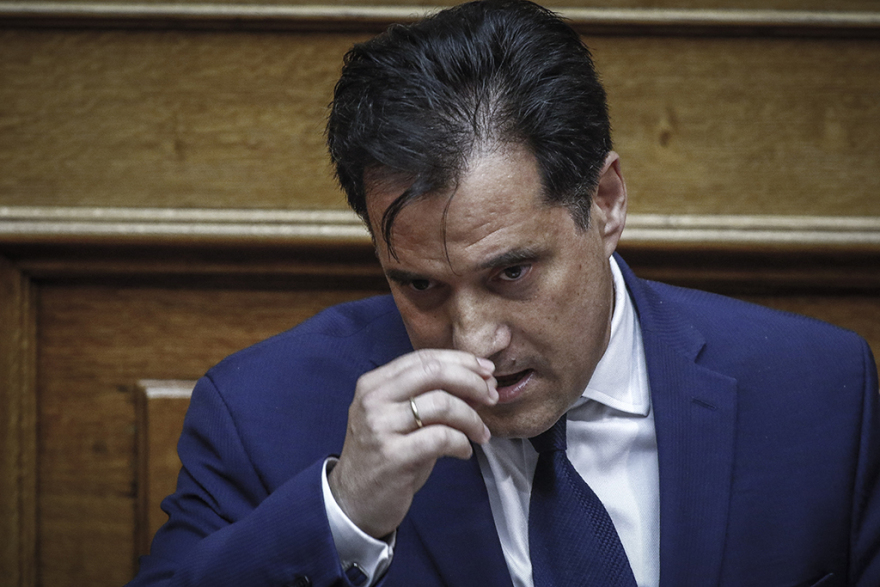 Φωτογραφίες: Οι αντιδράσεις των υπουργών κατά την ομιλία του Άδωνι Γεωργιάδη