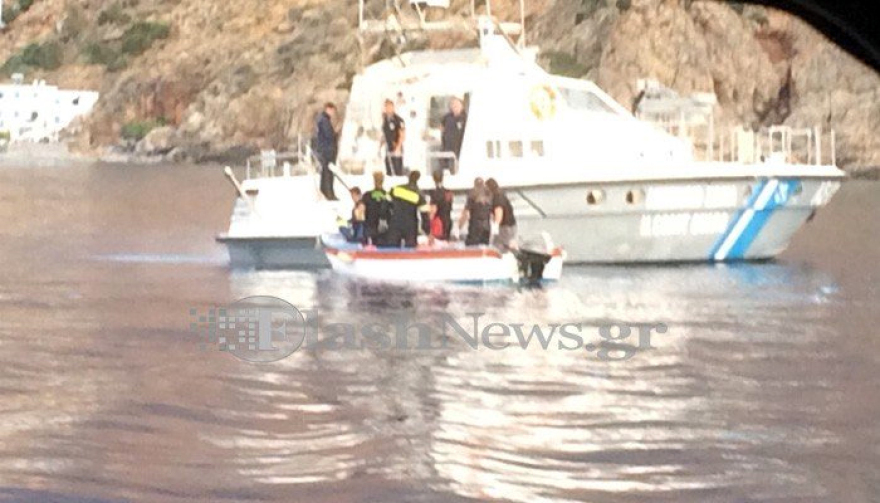  Κρήτη: Ταχύπλοο καρφώθηκε στα βράχια - Τρεις νεκροί