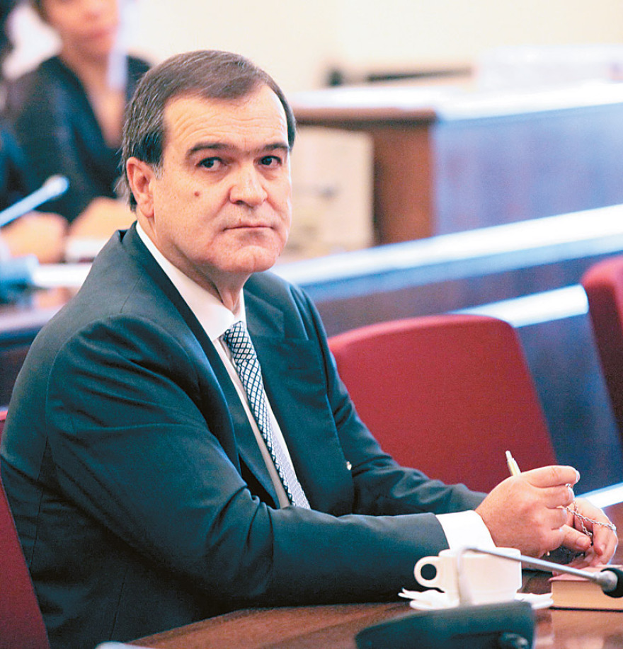 Στο σφυρί τα ασημικά της MIG με εντολή SSM και διαδικασίες εξπρές