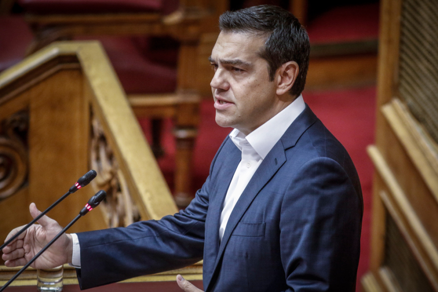 Σύγκρουση στη Βουλή: Ο Τσίπρας... ξέχασε το «εκλογές στο τέλος της θητείας»