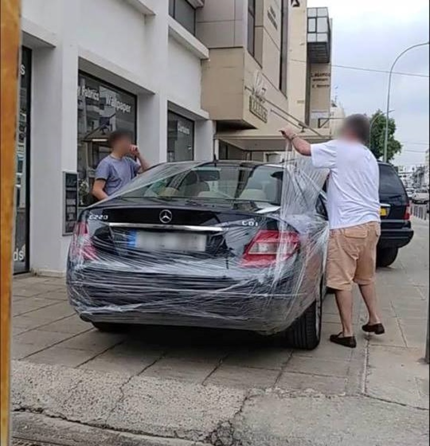 Λευκωσία: Πάρκαρε σε θέση αναπήρων και του έκαναν το αυτοκίνητο... «πακέτο»