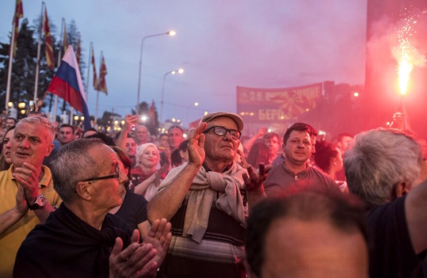 Συλλαλητήριο κατά της αλλαγής της ονομασίας στα Σκόπια: «Όχι» φώναξαν χιλιάδες πολίτες
