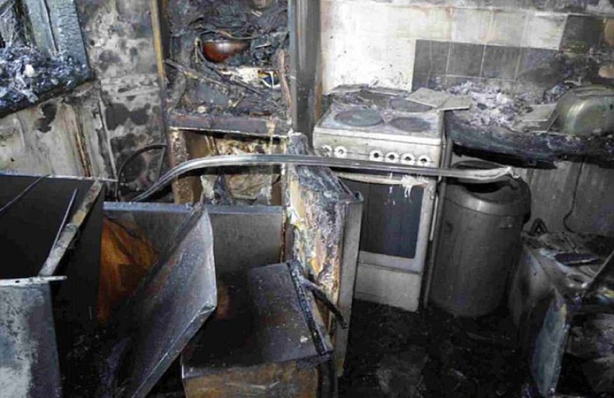  Βρετανία: Οι πρώτες φωτογραφίες από το διαμέρισμα που ξεκίνησε η πυρκαγιά στον πύργο Γκρένφελ