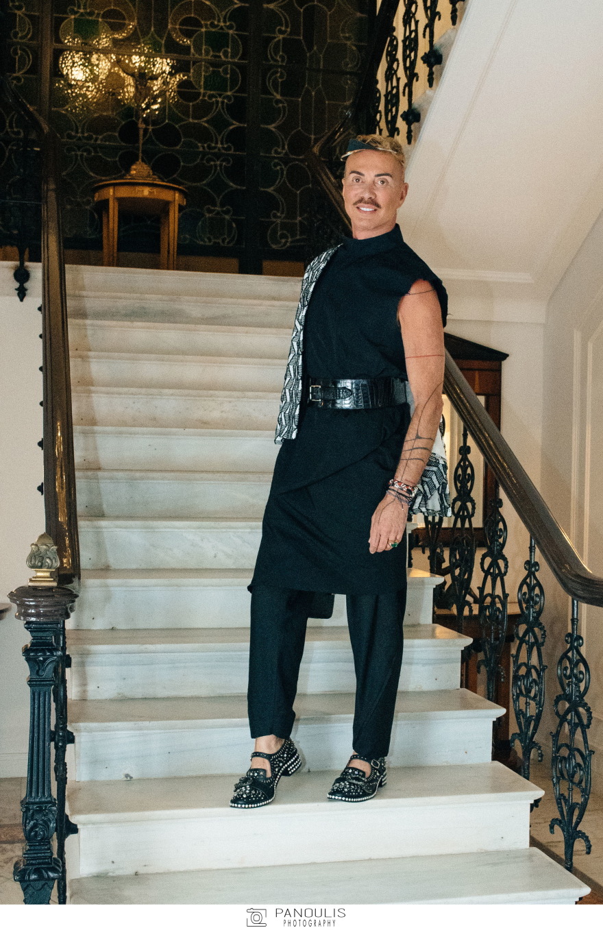 Λαμπερό δείπνο γενεθλίων σε πύργο της Κηφισιάς