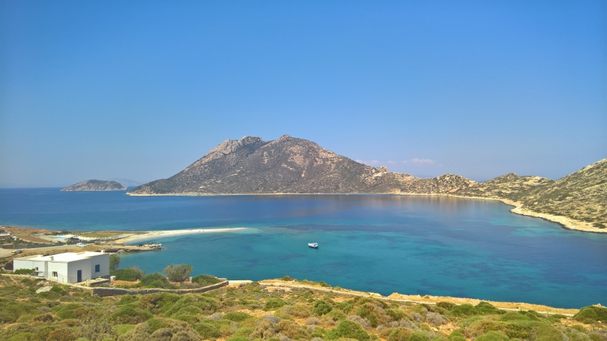 Αμοργός με παιδιά