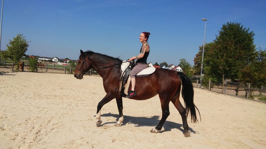 Κλαούντια Νόιν: Πάσχει από πολλαπλή σκλήρυνση και βρίσκει γιατρειά στο μόντελινγκ