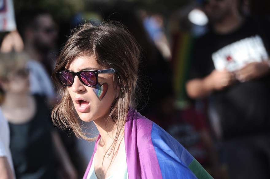 Βίντεο και φωτογραφίες: Στο ρυθμό του Athens Pride η πρωτεύουσα