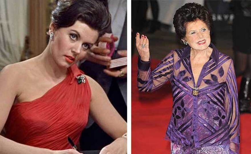 «Έφυγε» σε ηλικία 90 ετών το πρώτο κορίτσι του Τζέιμς Μποντ