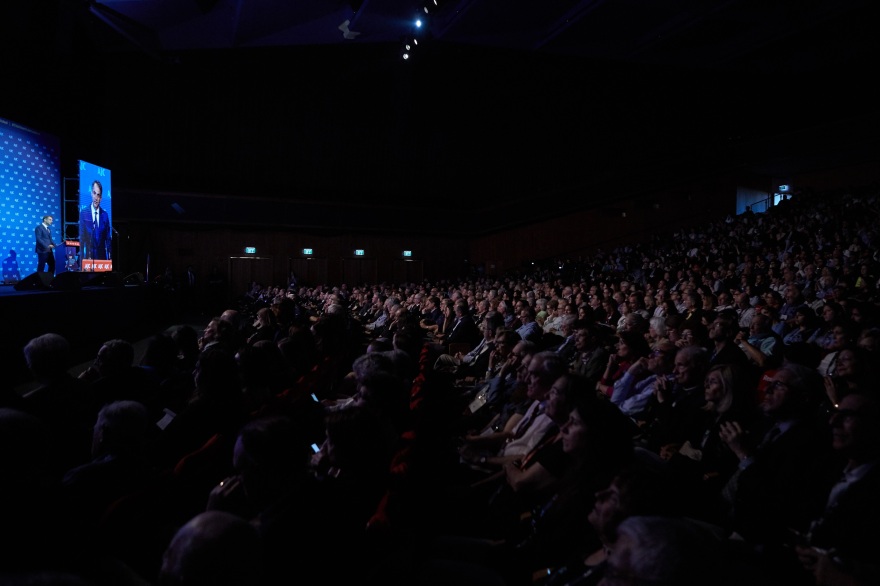 Ισραήλ: O Κυριάκος μίλησε στο Global Forum για τον Κωνσταντίνο Μητσοτάκη