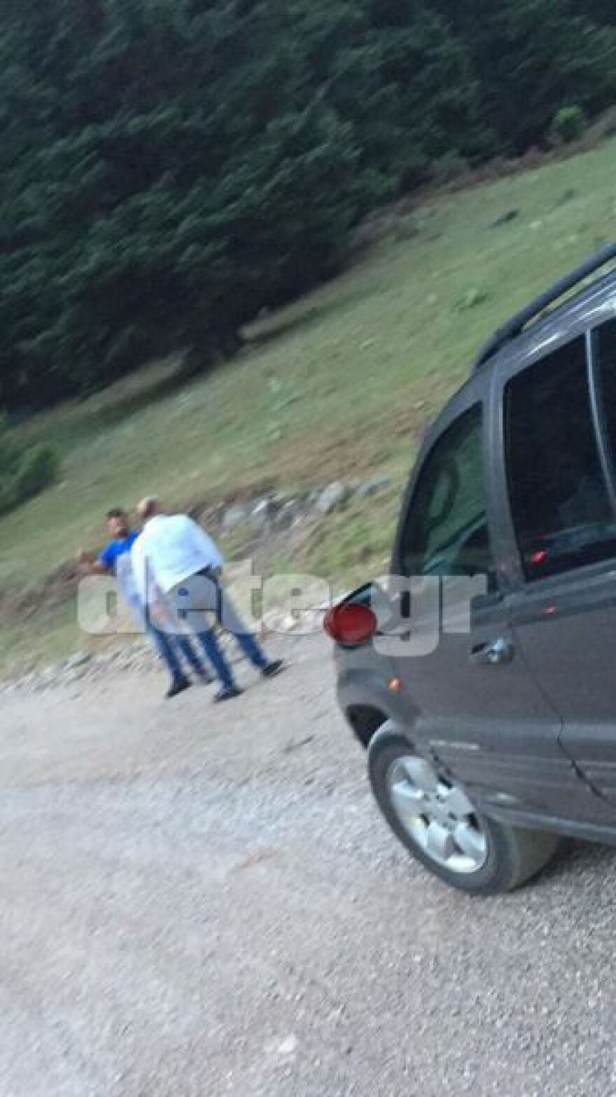 Παρουσιάστηκε στο τμήμα και συνελήφθη ο κρεοπώλης που σκότωσε την 13χρονη τσιγγάνα στην Άμφισσα