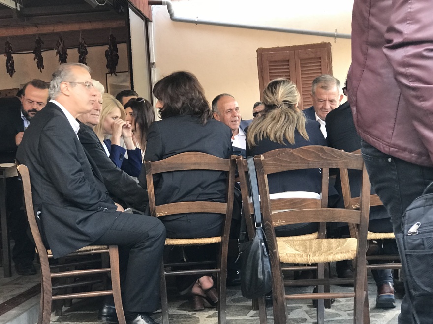 Τσίπρας-Ζάεφ στις Πρέσπες για την υπογραφή: Δρακόντεια μέτρα, λαϊκή οργή