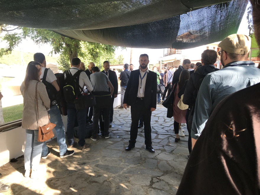 Τσίπρας-Ζάεφ στις Πρέσπες για την υπογραφή: Δρακόντεια μέτρα, λαϊκή οργή