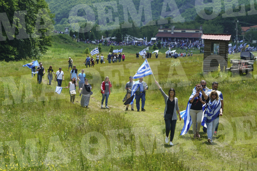 Το παρασκήνιο των Πρεσπών: Οσα δεν έδειξαν οι κάμερες