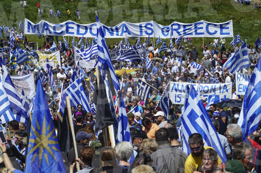 Το παρασκήνιο των Πρεσπών: Οσα δεν έδειξαν οι κάμερες