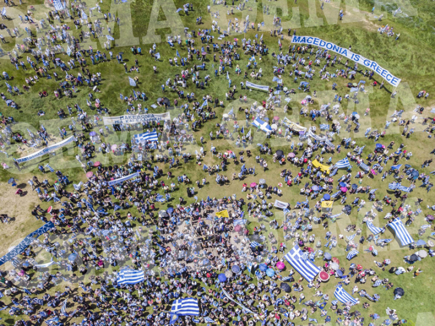 Το παρασκήνιο των Πρεσπών: Οσα δεν έδειξαν οι κάμερες