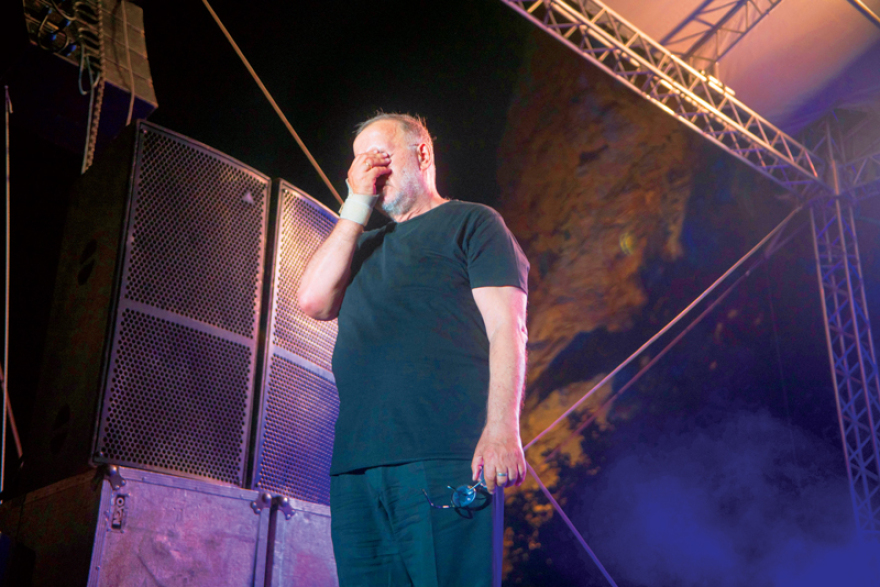 Ο  σταυρός του Θάνου και όσοι περπάτησαν  μαζί του