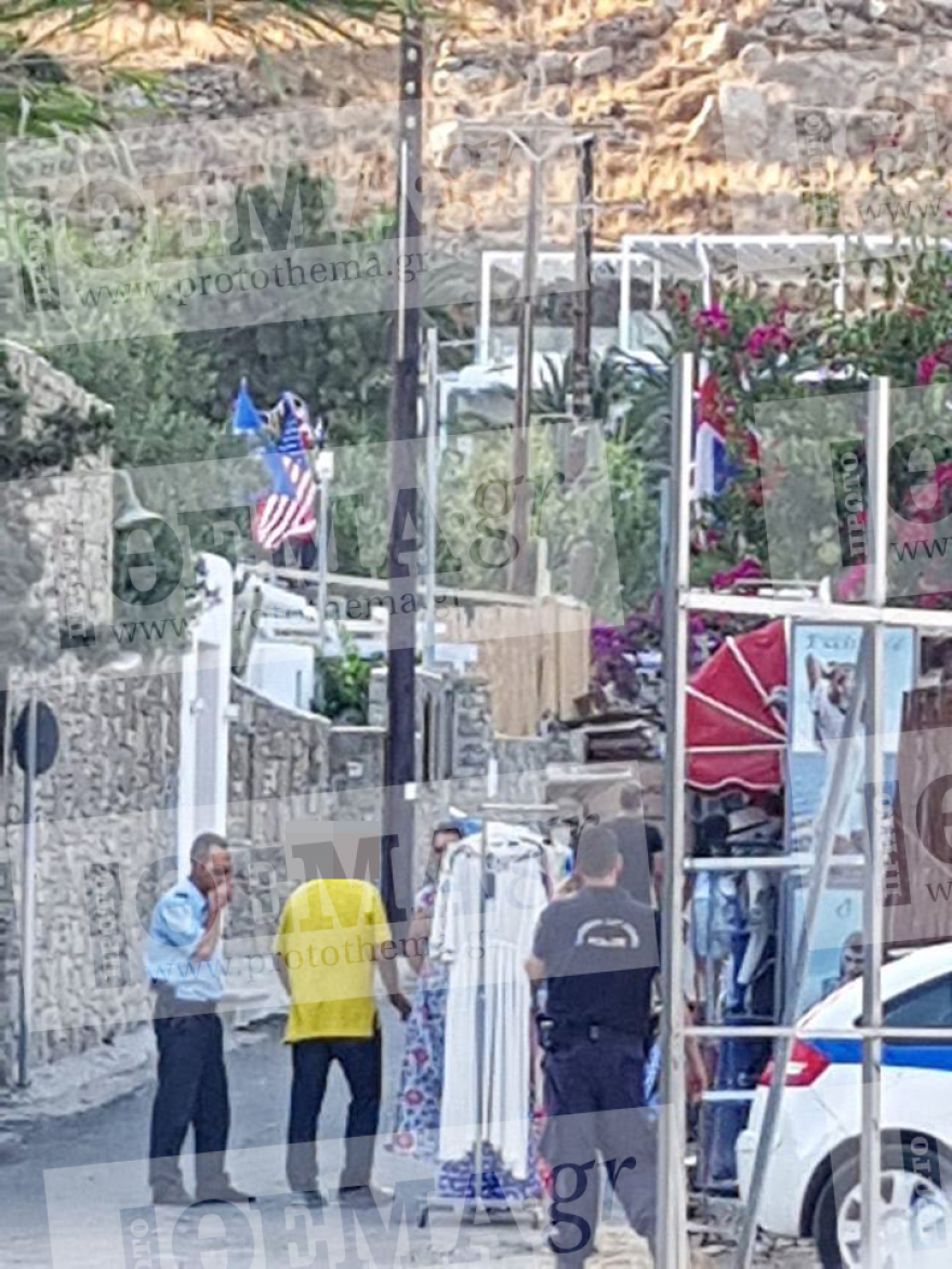 Ψαρού, Μύκονος: Συνελήφθη πρώην στέλεχος πολυεθνικής γιατί πουλούσε καφτάνια στο δρόμο