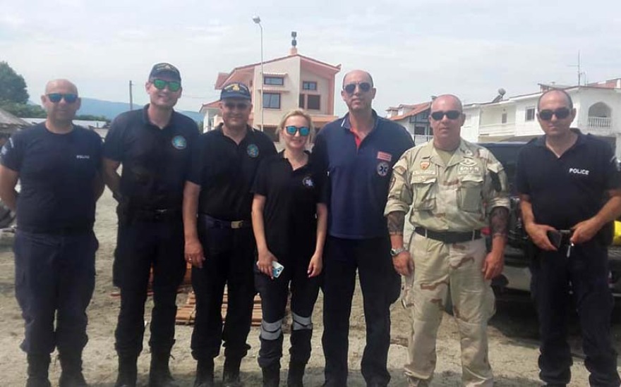 Φωτογραφίες: Βρήκαν βόμβα 50 μέτρα από την παραλία Μεσαγκάλων στη Λάρισα