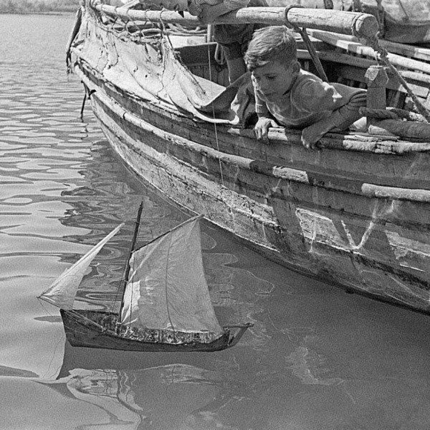 Ιστορίες από την παλαιά Αθήνα: Πώς αντιλαμβάνονταν τότε τη ζέστη
