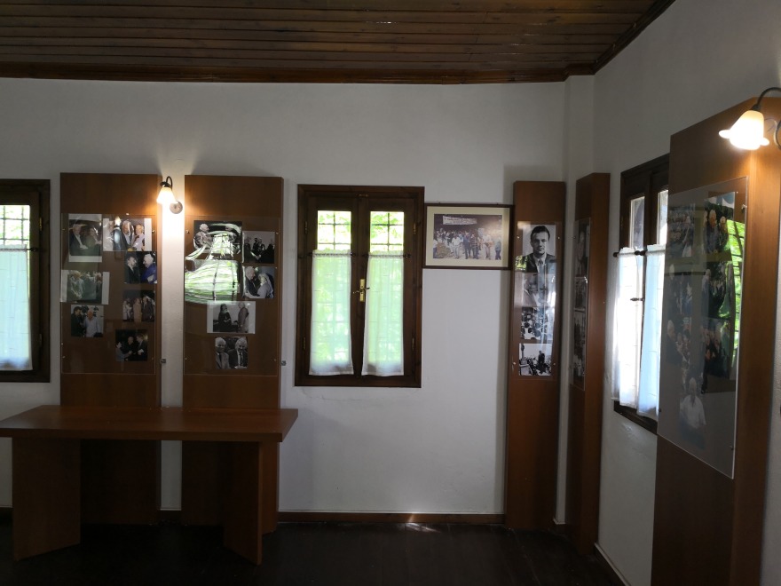 Μουσείο Φλωράκη: Το σπίτι του ιστορικού ηγέτη του ΚΚΕ που «ξεφεύγει από τα μουσειακά χαρακτηριστικά»