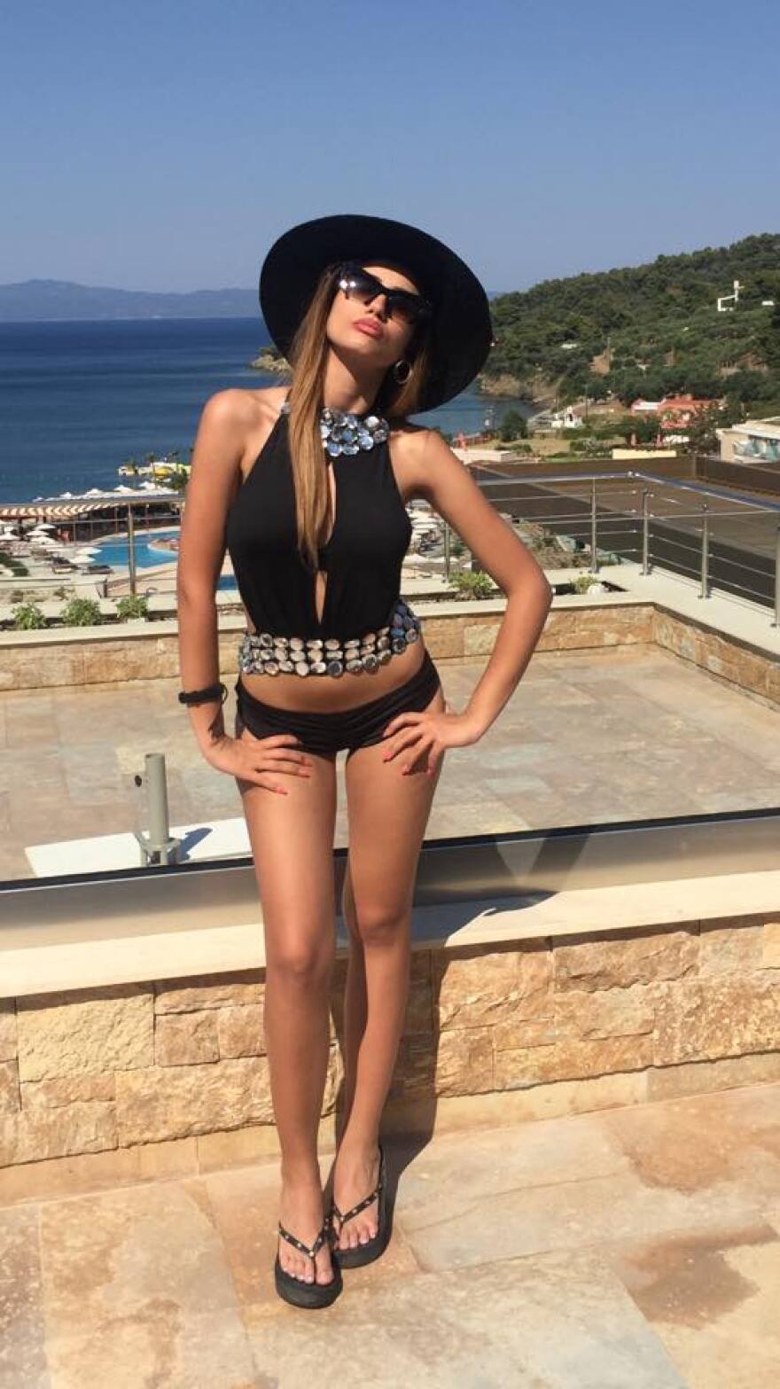 Η λαμπερή κόρη του Ζάεφ φωτίζει το θολό παρελθόν του πρωθυπουργού των Σκοπίων