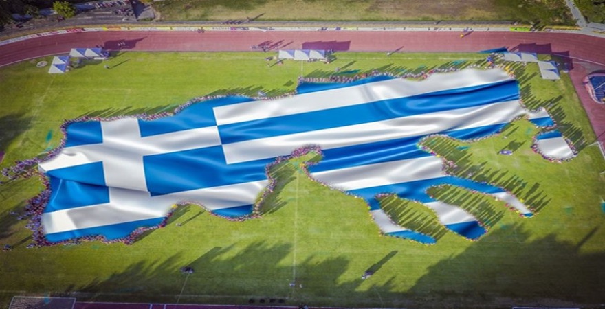 Φωτογραφίες: Χορευτές στην Πέλλα σχημάτισαν με τα σώματά τους τη Μακεδονία