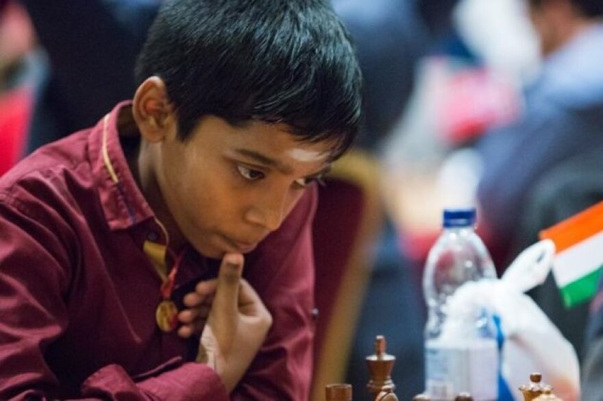 Ένα 12χρονο παιδί - θαύμα από την Ινδία έγινε διεθνής γκραν μετρ στο σκάκι