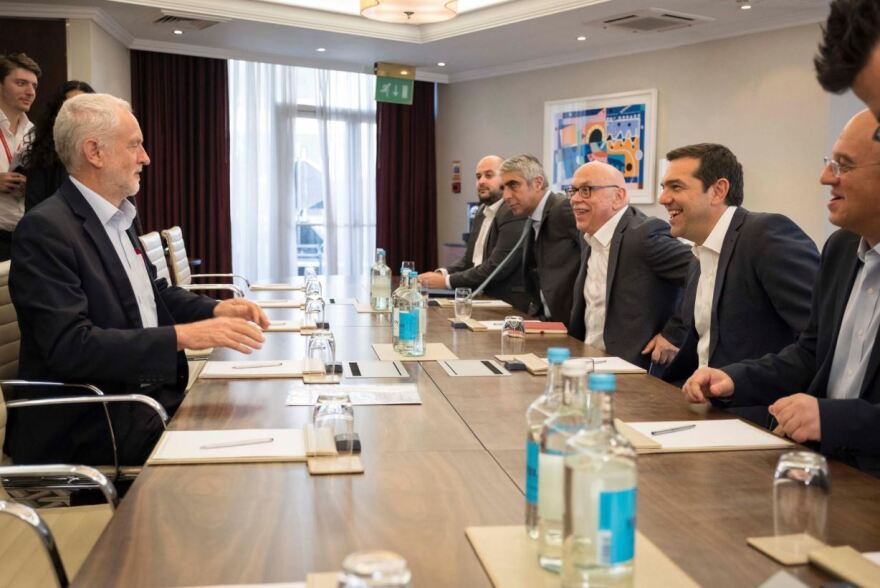 Λονδίνο: Συνάντηση Τσίπρα με τον «φίλο Τζέρεμι Κόρμπιν»