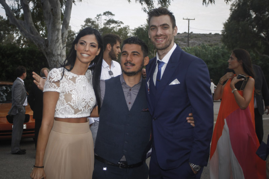 Φωτογραφίες: Ο Γιώργος Πρίντεζης ντύθηκε γαμπρός 