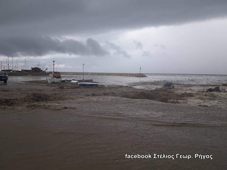 Άνοιξαν οι ουρανοί στη Χαλκιδική - Βούλιαξε η Νικήτη