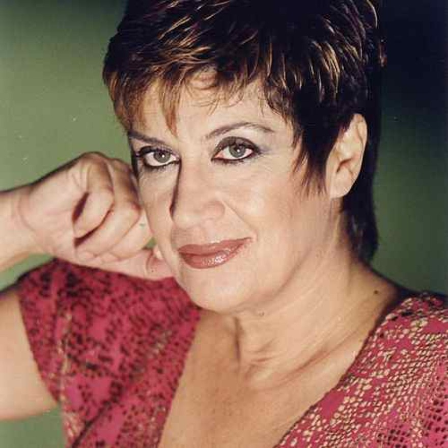 Λίτσα Διαμάντη: Η ζωή μακριά από τα φώτα της δημοσιότητας 