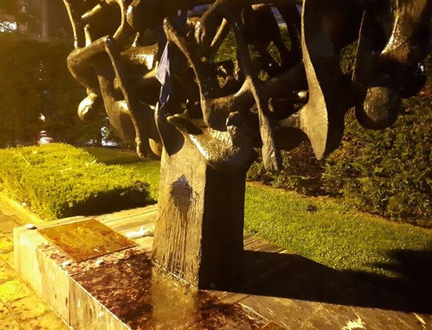 Ένταση στη Θεσσαλονίκη: Οπαδοί του ΠΑΟΚ επιτέθηκαν σε αντιεξουσιαστές  - Δύο τραυματίες 