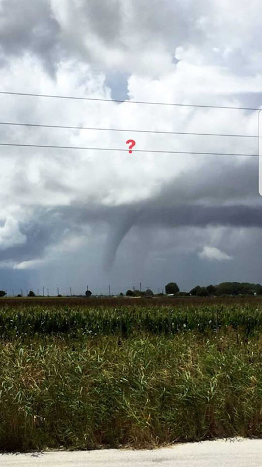 Φωτογραφίες: Ανεμοστρόβιλος στη Ροδόπη