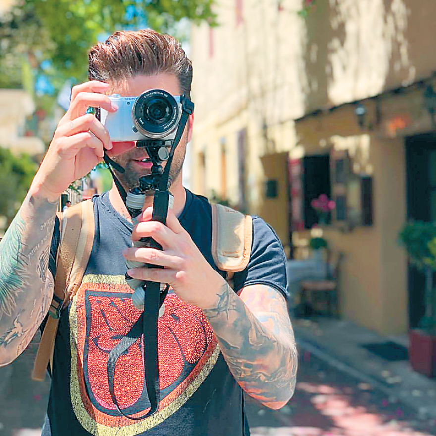 Visit My Greece:  Ο Θοδωρής και η Σίσσυ  έγιναν travel vloggers 