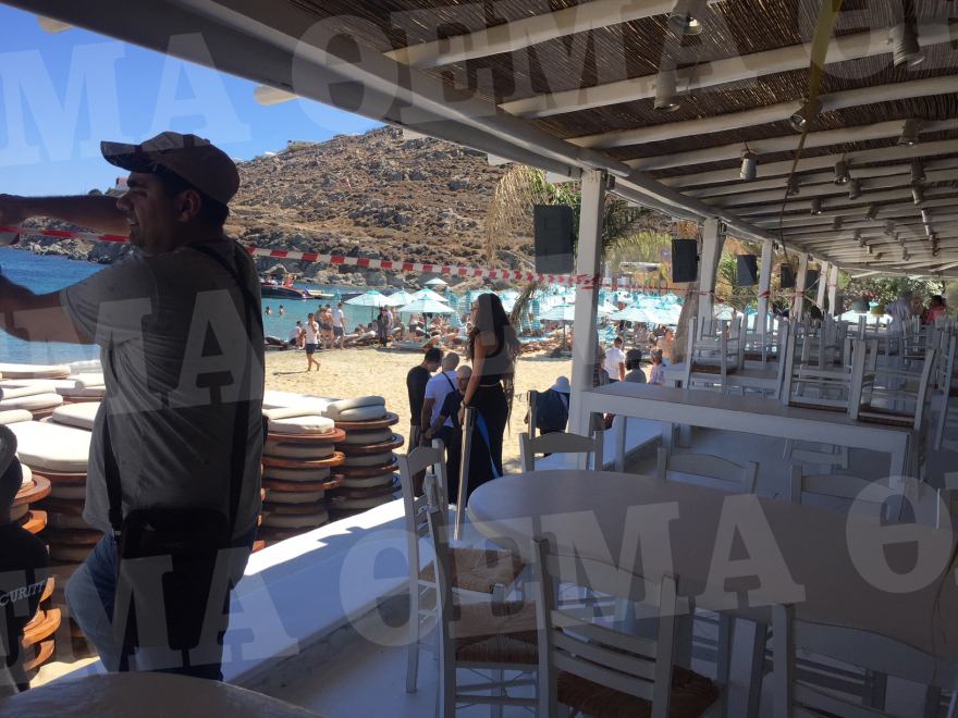 Φωτογραφίες ντοκουμέντο από το σφράγισμα του Nammos στη Μύκονο - Ανακάλεσαν τις μηνύσεις κατά των εφοριακών οι ιδιοκτήτες